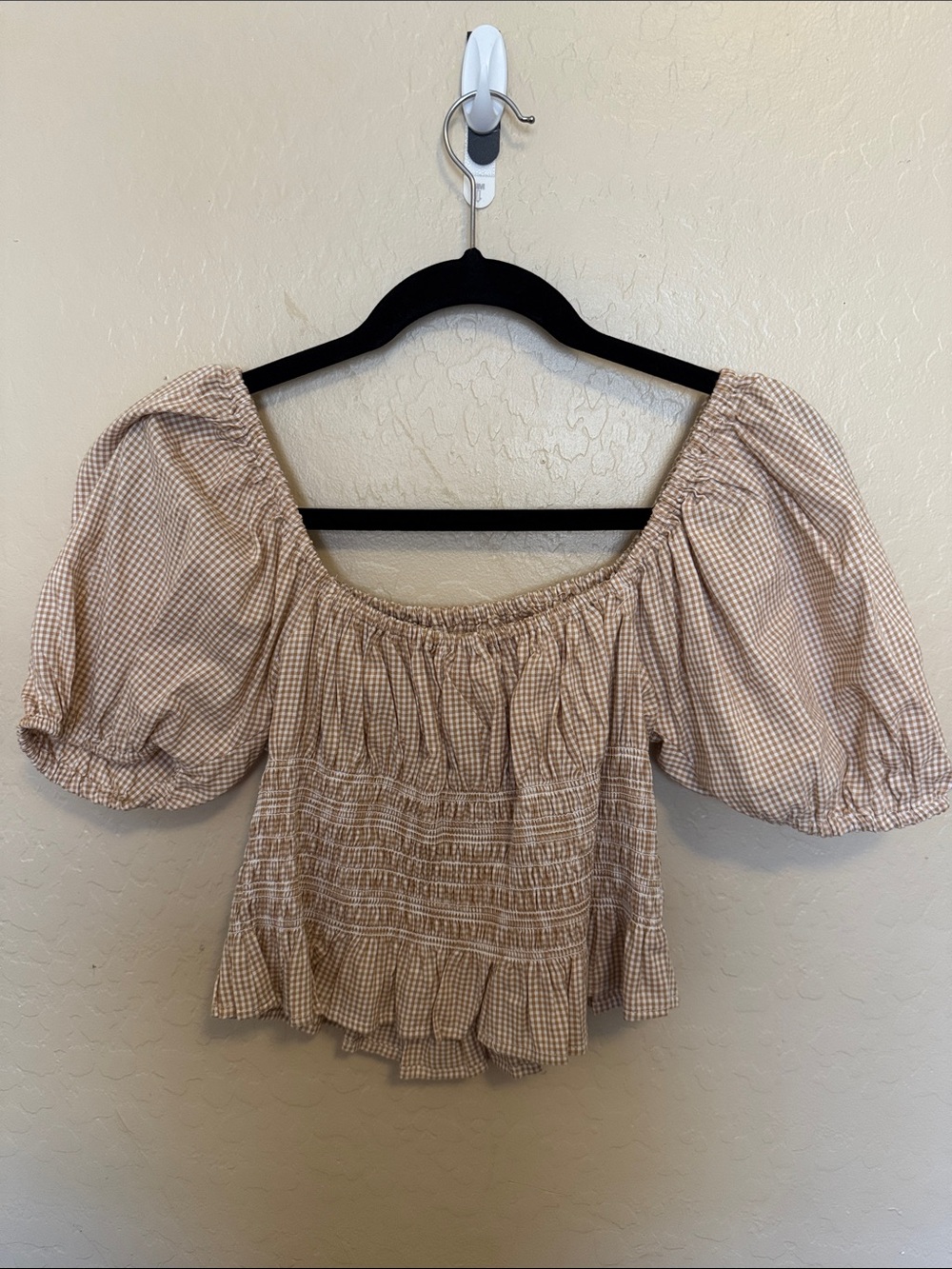 Japna Tan Gingham Puff Sleeve Smocked Crop Top - Picture 3 of 3